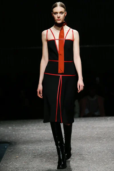 Look 42